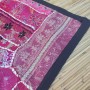 ARAZZO INDIANO FUCSIA CON FIORI RICAMATI - 150 x 50 cm