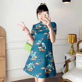 Vestiti donna  Cheongsam - stile Cinese e Giapponese  con varie decorazioni e maniche corte